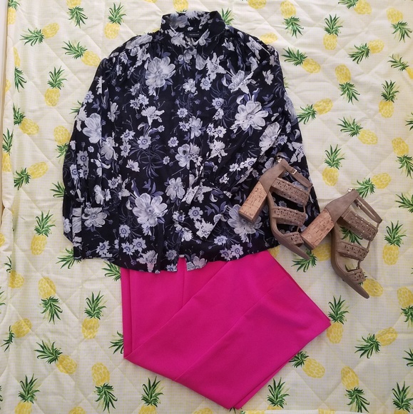 Who What Wear Tops - Who What Wear Sheer Blouse Size XL